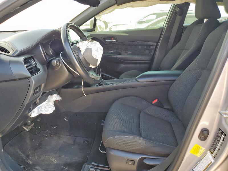 JTNKHMBX5J1004104 - 2018 TOYOTA C-HR XLE Gümüş foto 7
