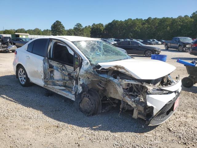 5YFEPMAE8MP208383 - 2021 TOYOTA COROLLA LE თეთრი ფოტო 4