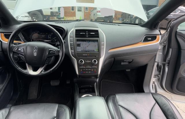 5LMTJ2AH3FUJ42363 - 2015 LINCOLN MKC رمادي صورة 9