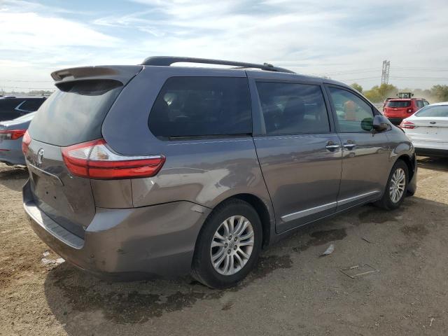 5TDYK3DC8FS628817 - 2015 TOYOTA SIENNA XLE GRAY photo 3