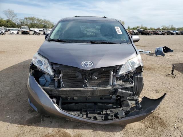 5TDYK3DC8FS628817 - 2015 TOYOTA SIENNA XLE GRAY photo 5