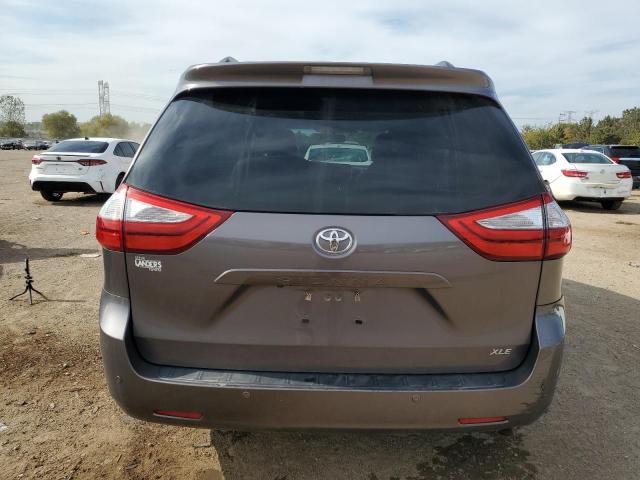5TDYK3DC8FS628817 - 2015 TOYOTA SIENNA XLE GRAY photo 6