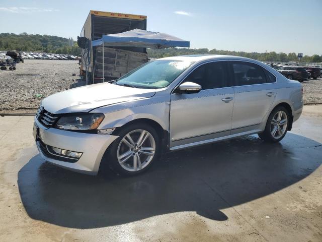 2012 VOLKSWAGEN PASSAT SE, 