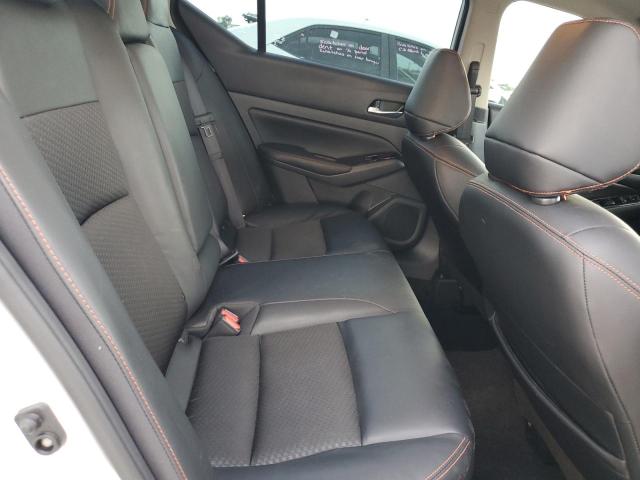 1N4BL4CV2RN374405 - 2024 NISSAN ALTIMA SR 白色 照片 10