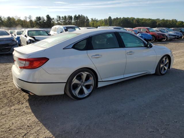 1HGCV1F92JA196725 - 2018 HONDA ACCORD TOURING Ақ фото 3