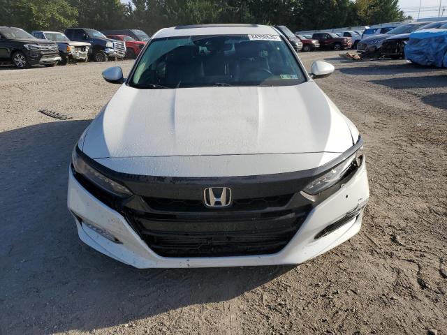 1HGCV1F92JA196725 - 2018 HONDA ACCORD TOURING Ақ фото 5