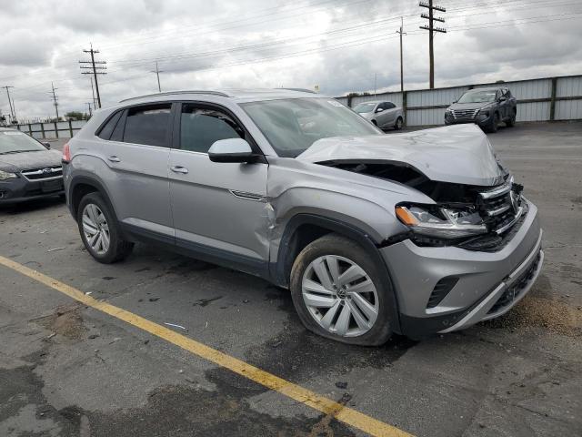 1V21C2CA9LC225482 - 2020 VOLKSWAGEN ATLAS CROS SE Серебристый фото 4