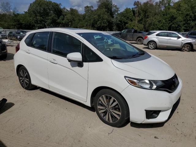 3HGGK5H92GM702323 - 2016 HONDA FIT EX WHITE photo 4