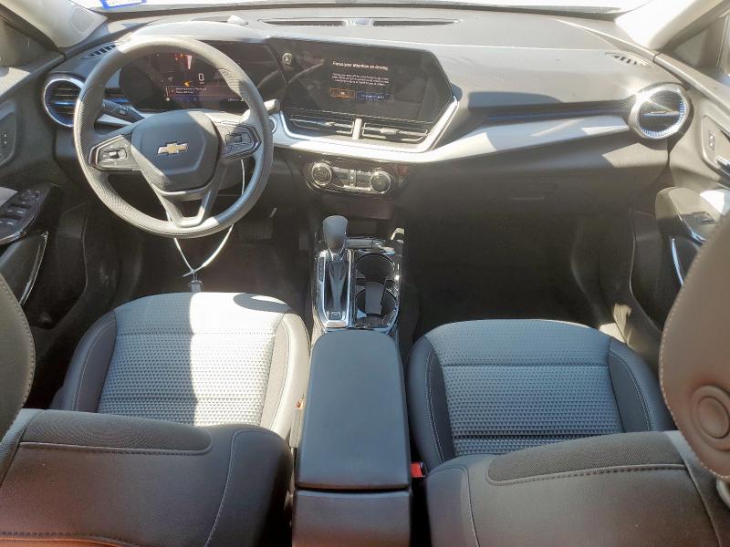 KL77LHEP0SC306852 - 2025 CHEVROLET TRAX 1LT WHITE photo 8