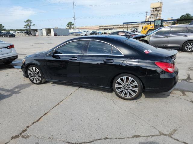 WDDSJ4EB8JN611573 - 2018 MERCEDES-BENZ CLA 250 Qara foto 2