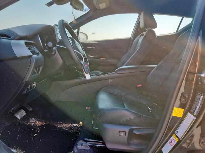 JTNKHMBX9K1057681 - 2019 TOYOTA C-HR XLE BLACK photo 7