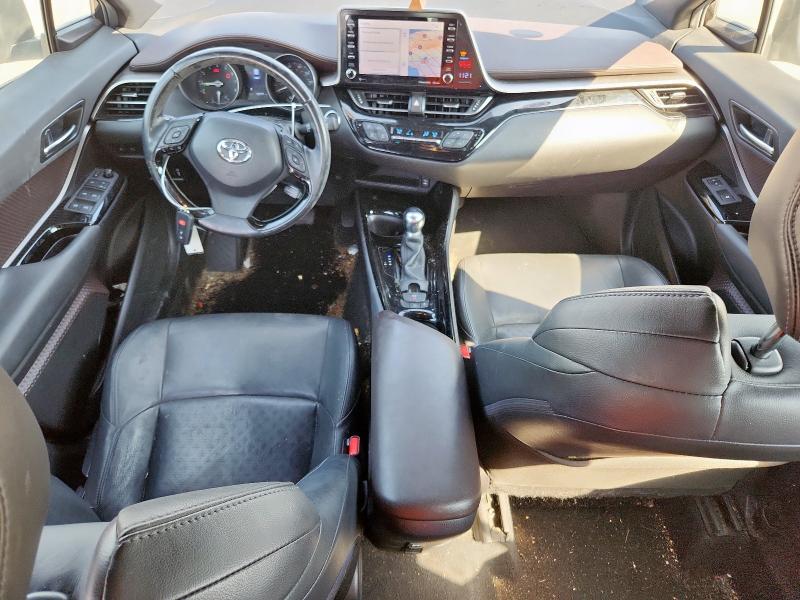 JTNKHMBX9K1057681 - 2019 TOYOTA C-HR XLE BLACK photo 8