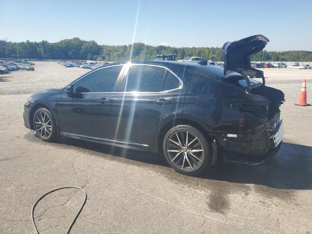 4T1G11AK8MU565592 - 2021 TOYOTA CAMRY SE Սև լուսանկար 2