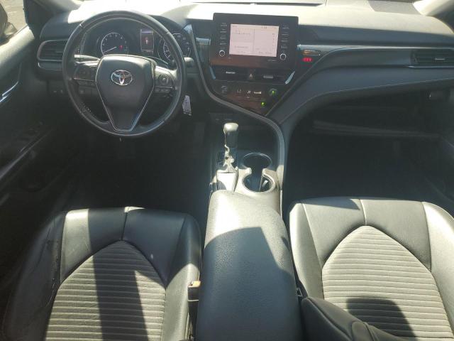 4T1G11AK8MU565592 - 2021 TOYOTA CAMRY SE Սև լուսանկար 8