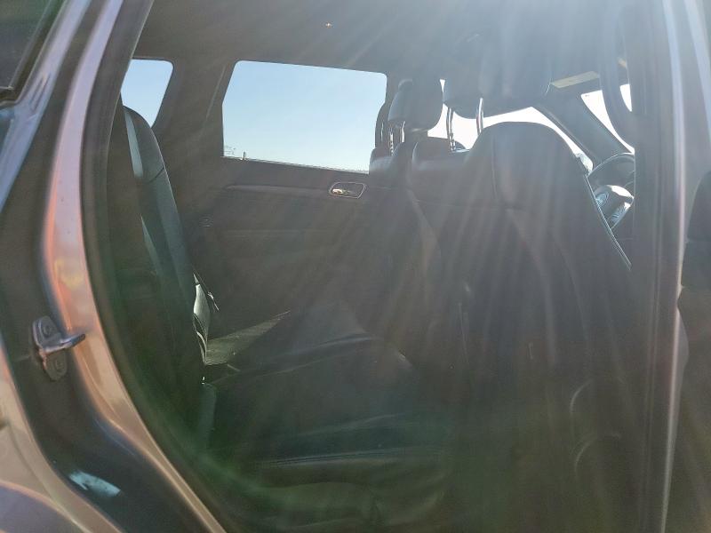 1C4RJEAG3KC615415 - 2019 JEEP GRAND CHER LAREDO ვერცხლისფერი ფოტო 11