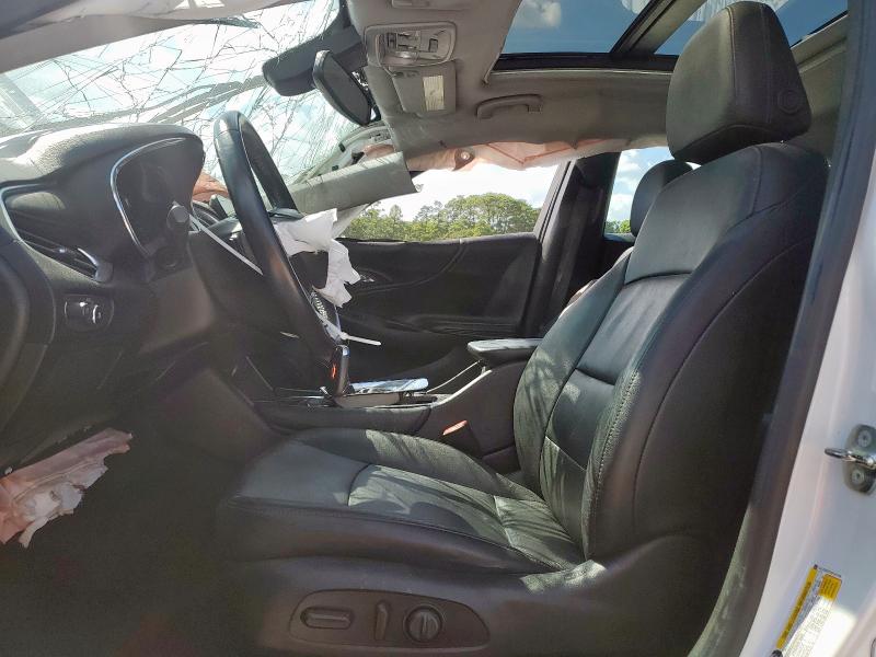 1G1ZD5ST9JF147358 - 2018 CHEVROLET MALIBU LT WHITE photo 7