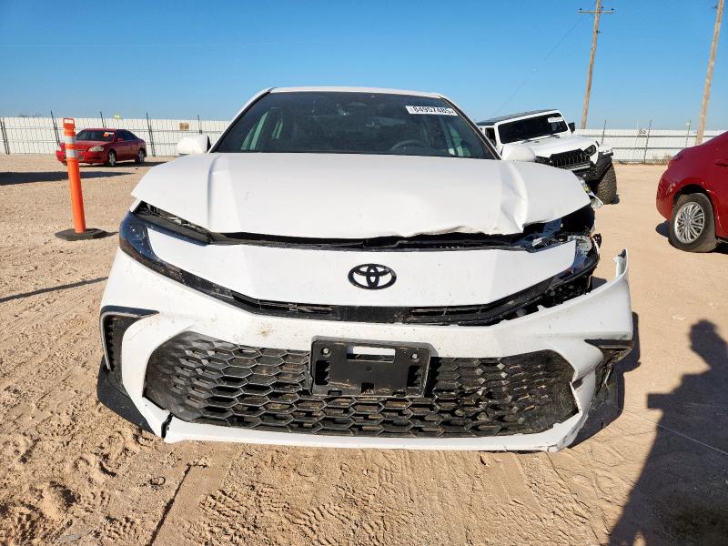 4T1DAACK8SU618398 - 2025 TOYOTA CAMRY XSE WHITE photo 5