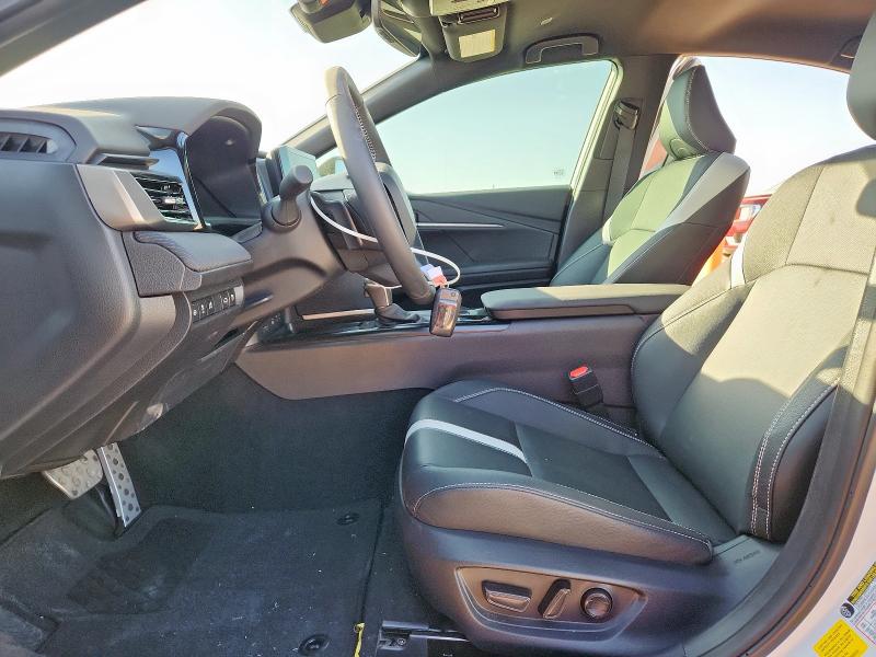 4T1DAACK8SU618398 - 2025 TOYOTA CAMRY XSE WHITE photo 7