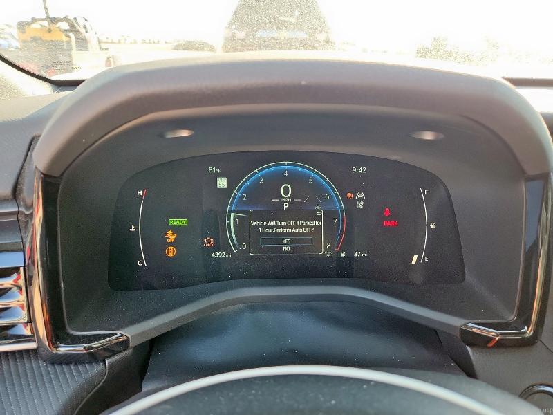 4T1DAACK8SU618398 - 2025 TOYOTA CAMRY XSE WHITE photo 9