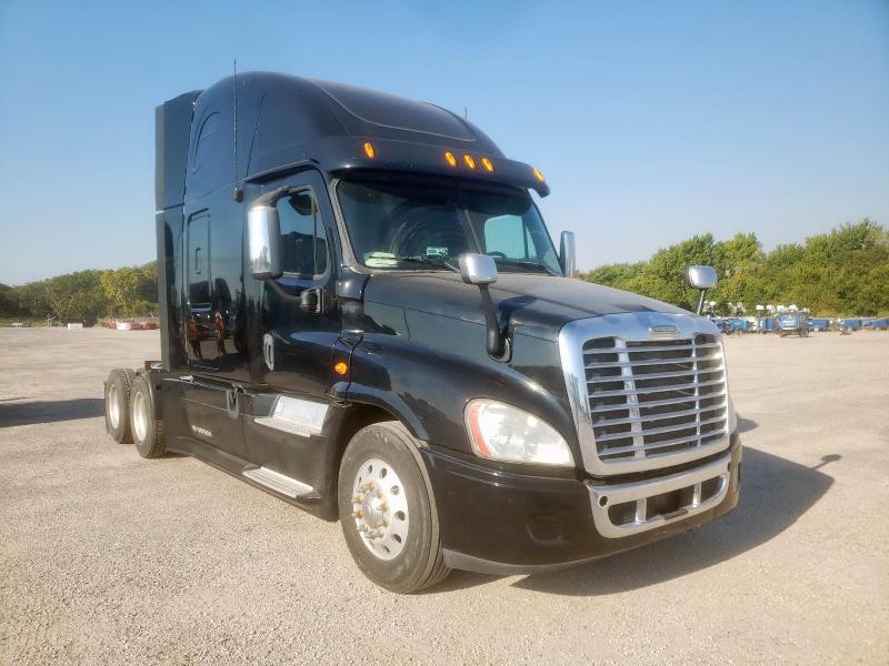2013 FREIGHTLINER CASCADIA, 
