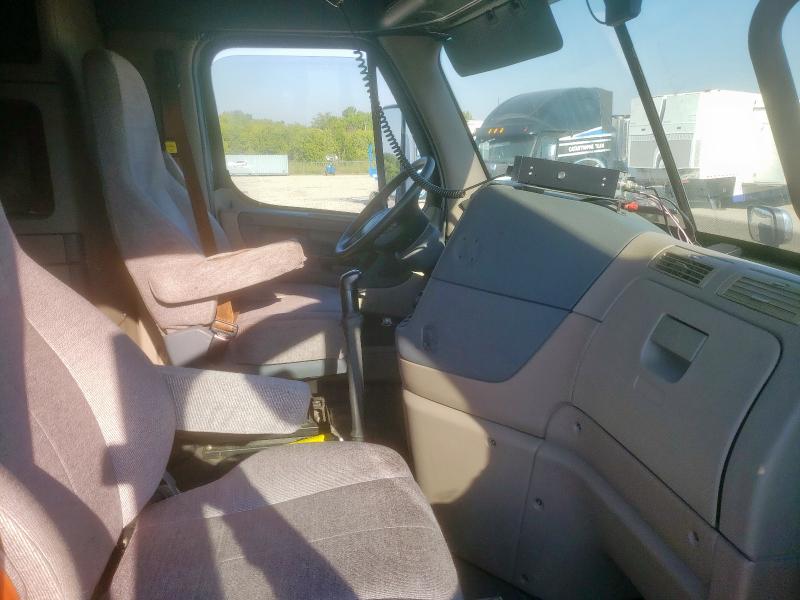 3AKJGLDR1DSFG0345 - 2013 FREIGHTLINER CASCADIA Чорний фото 5