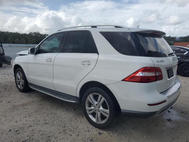 4JGDA5JB3FA607326 - 2015 MERCEDES-BENZ ML 350 Ақ фото 2