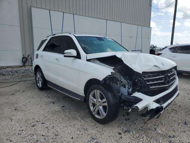 4JGDA5JB3FA607326 - 2015 MERCEDES-BENZ ML 350 Ақ фото 4