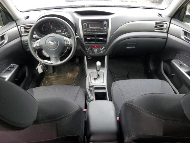 JF2SHADC9DH420098 - 2013 SUBARU FORESTER 2.5X PREMIUM ვერცხლისფერი ფოტო 8
