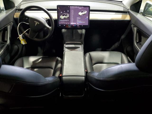 7SAYGDEE6NF422716 - 2022 TESLA MODEL Y Weiß Foto 8