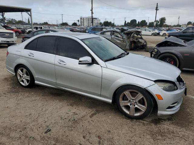 WDDGF8BB3BF533959 - 2011 MERZ C 300 4MATIC SILVER photo 4