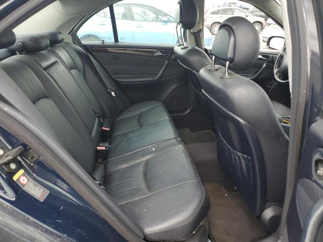 WDBRF61J85A680942 - 2005 MERCEDES-BENZ C 240 蓝色 照片 10
