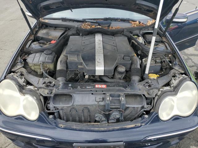 WDBRF61J85A680942 - 2005 MERCEDES-BENZ C 240 蓝色 照片 11