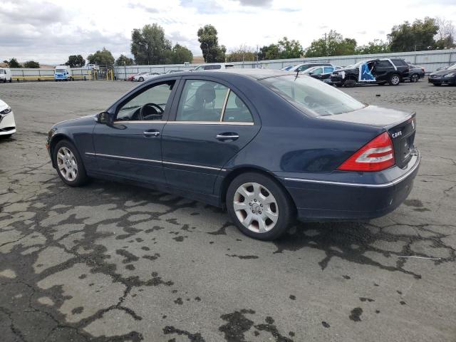 WDBRF61J85A680942 - 2005 MERCEDES-BENZ C 240 蓝色 照片 2
