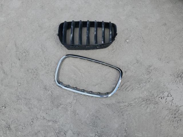 5UXZV4C59BL410044 - 2011 BMW X5 XDRIVE35I WHITE photo 13