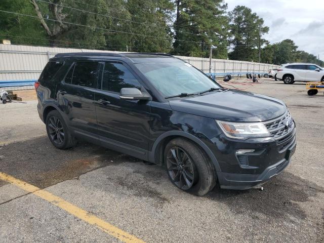 1FM5K7D83JGA38013 - 2018 FORD EXPLORER XLT BLACK photo 4