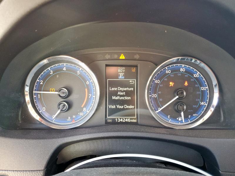 2T1BURHE7HC770621 - 2017 TOYOTA COROLLA L 白色 照片 9