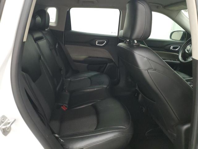 3C4NJCBB7NT137742 - 2022 JEEP COMPASS LATITUDE WHITE photo 11