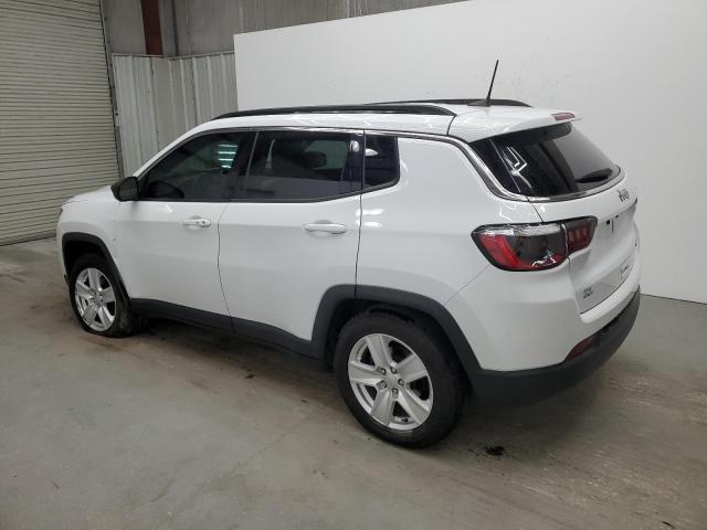 3C4NJCBB7NT137742 - 2022 JEEP COMPASS LATITUDE WHITE photo 2