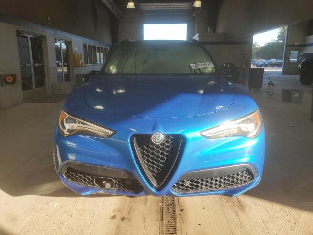 ZASPAKBN5K7C39707 - 2019 ALFA ROMEO STELVIO TI BLUE photo 5