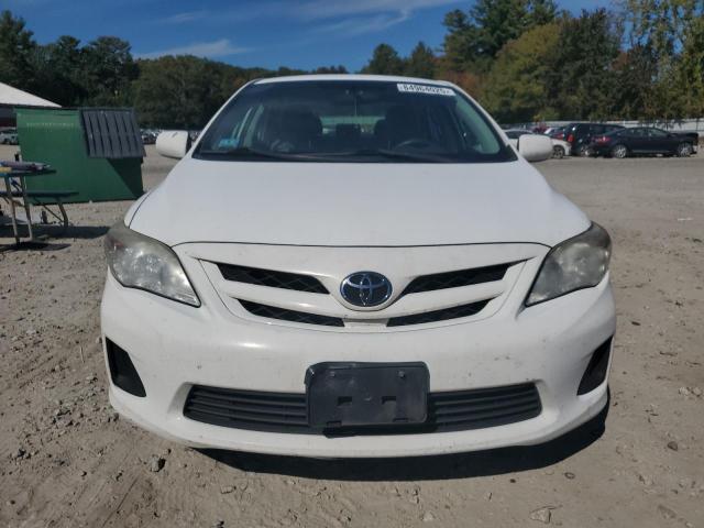 2T1BU4EE4CC845730 - 2012 TOYOTA COROLLA BASE 白色 照片 5