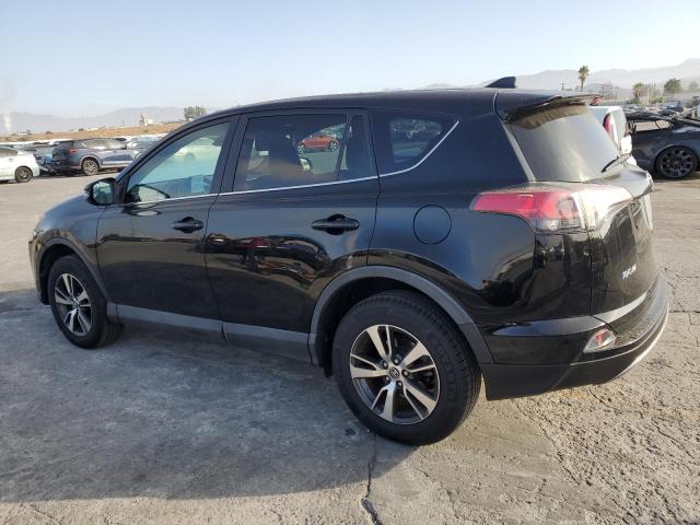 2T3WFREV6HW388442 - 2017 TOYT RAV4 XLE Qara foto 2