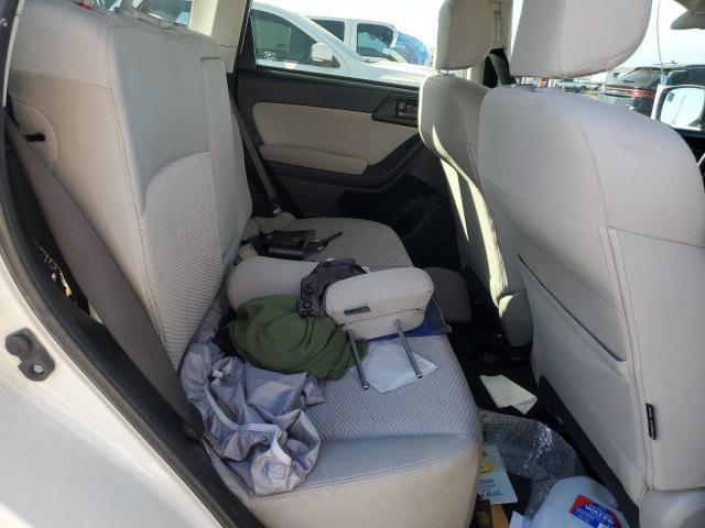 JF2SJAGC8FH403232 - 2015 SUBARU FORESTER 2.5I PREMIUM Ақ фото 10