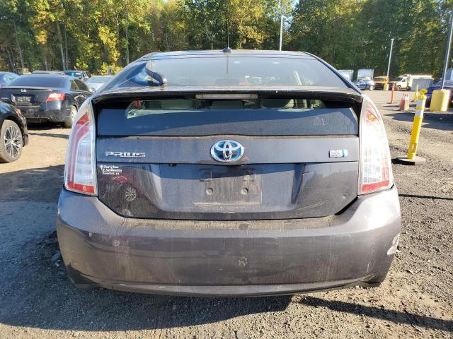 JTDKN3DU8D1724382 - 2013 TOYOTA PRIUS Сұр фото 6