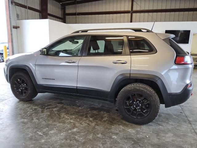 1C4PJMBN8KD225791 - 2019 JEEP CHEROKEE TRAILHAWK SILVER photo 2
