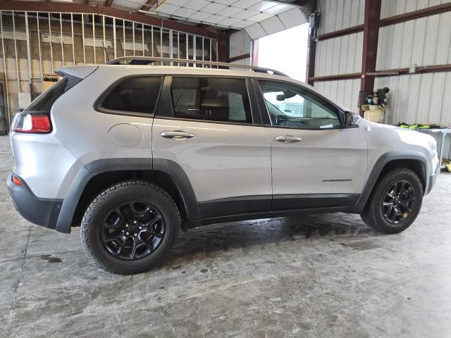1C4PJMBN8KD225791 - 2019 JEEP CHEROKEE TRAILHAWK SILVER photo 3