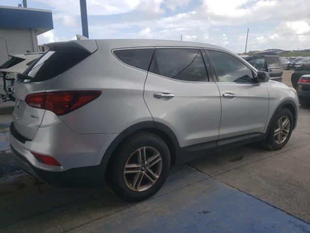 5XYZT3LB7HG402620 - 2017 HYUNDAI SANTA FE S Silber Foto 3