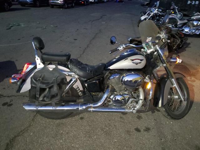 JH2RC4460YK300018 - 2000 HONDA VT750 CD2 BLACK photo 1