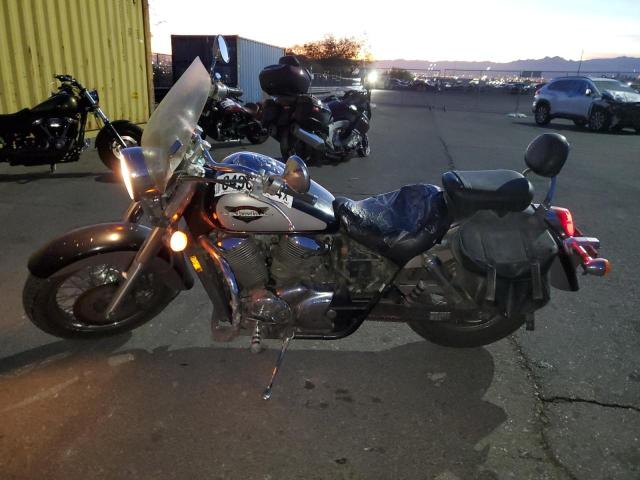 JH2RC4460YK300018 - 2000 HONDA VT750 CD2 BLACK photo 3