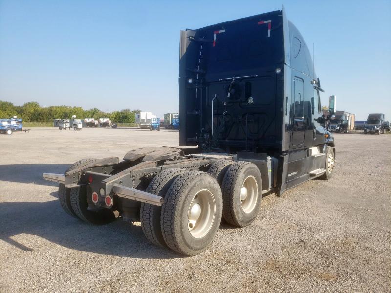 3AKJGLDR9DSFG0321 - 2013 FREIGHTLINER CASCADIA BLACK photo 4