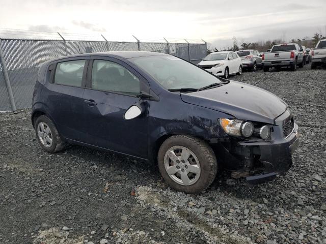 1G1JA6SH8F4191958 - 2015 CHEVROLET SONIC LS BLUE photo 4